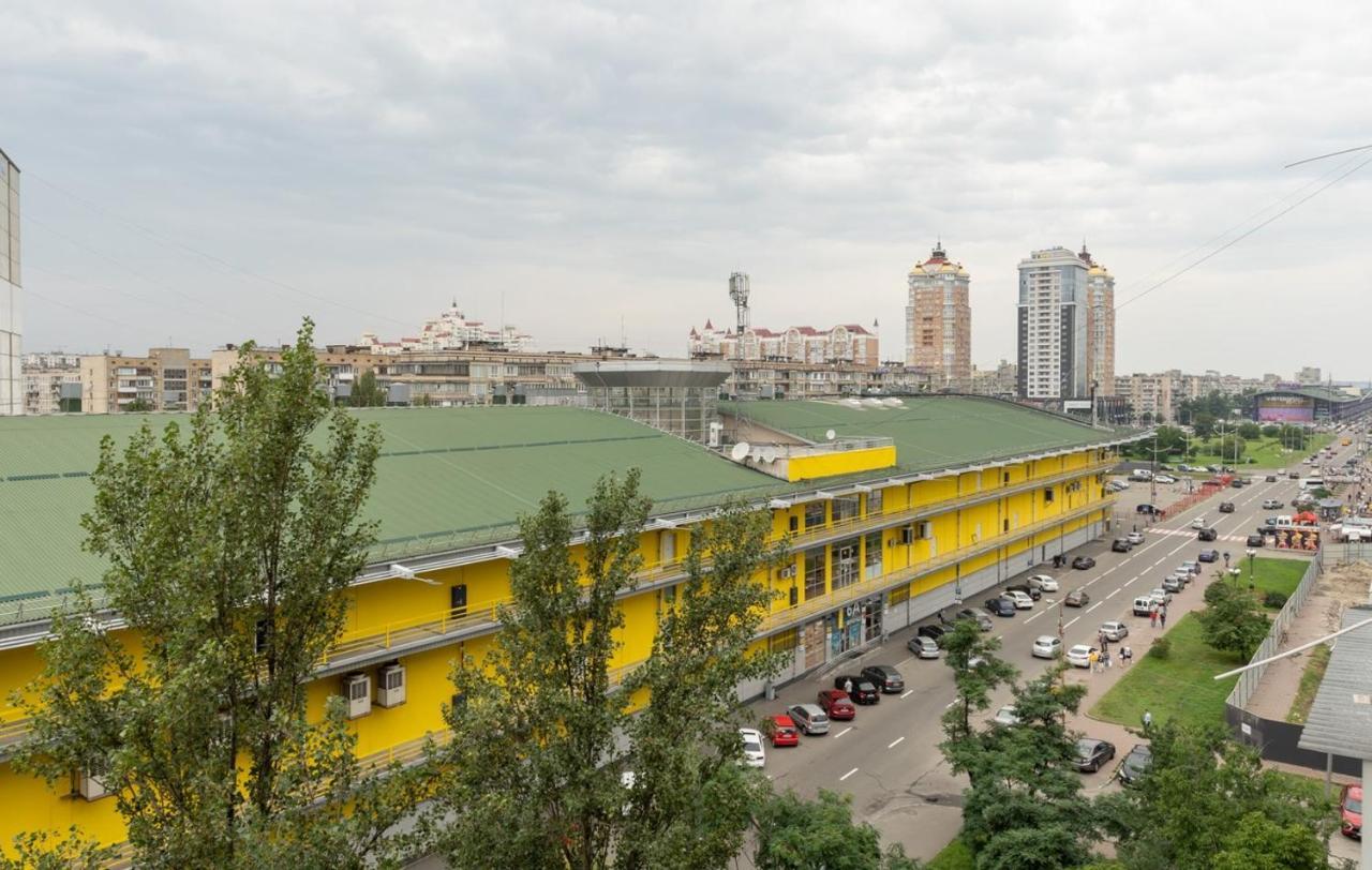 Чудова Квартира Для Відпочинку І Роботи На Оболоні Kiev Exterior foto